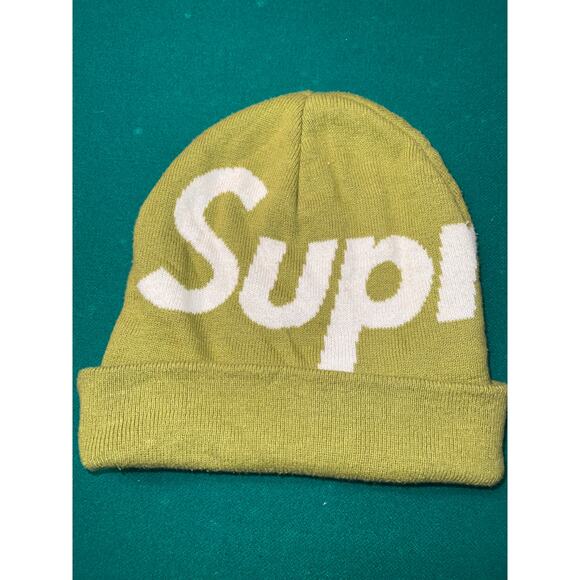 Supreme Big Logo Beanie| Light Olive BIG LOGO BEANIE Green - Picture 1 of 6